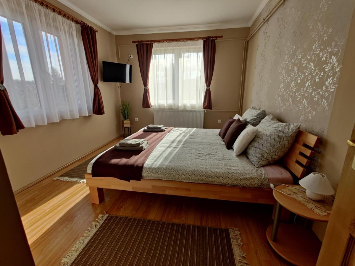 Katalin Apartmanhaz Miskolc Exterior photo