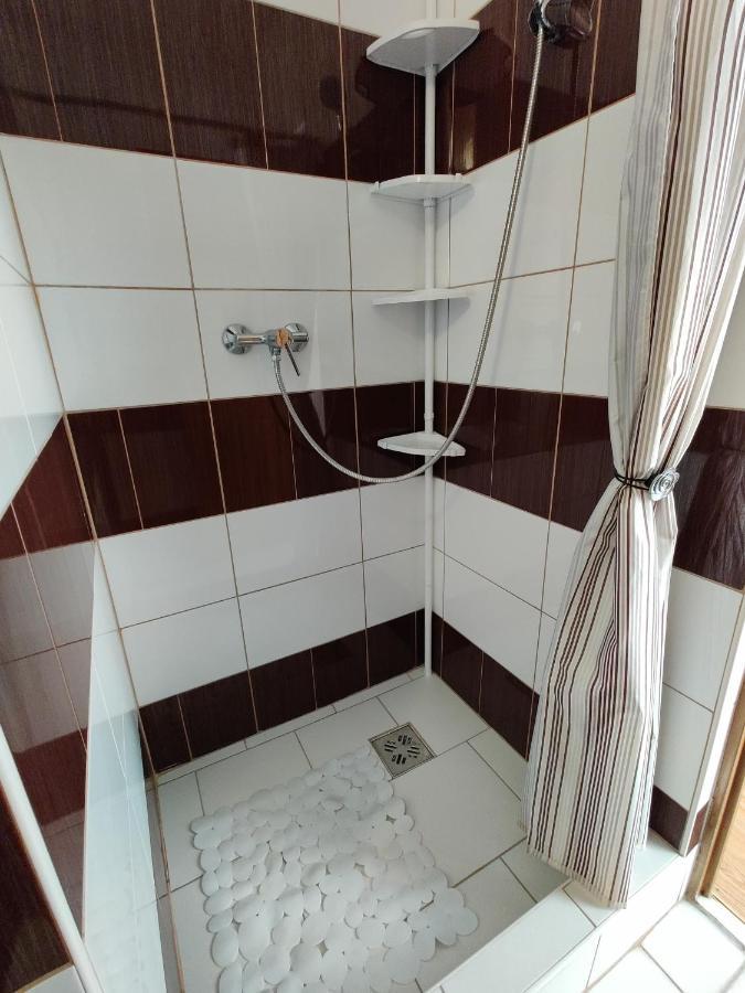 Katalin Apartmanhaz Miskolc Exterior photo